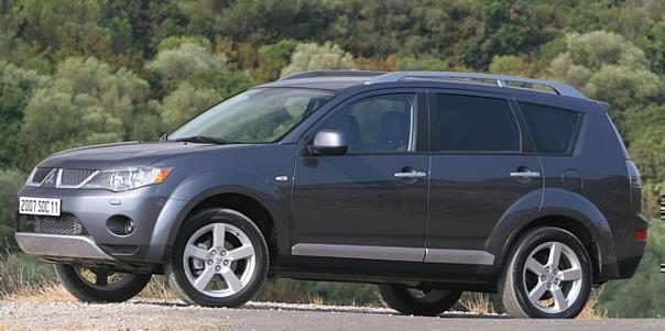 Der Mitsubishi Outlander ist ab Oktober 2007 mit Benzinmotorisierung erhältlich. Foto: Auto-Reporter/Mitsubishi